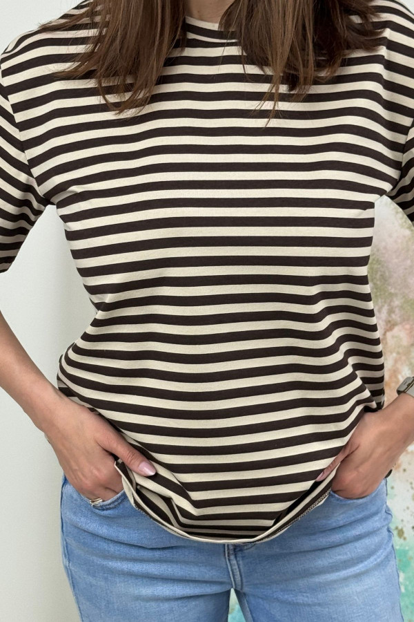 T-SHIRT NOODA W CZEKOLADOWE PASECZKI| KAWA 5